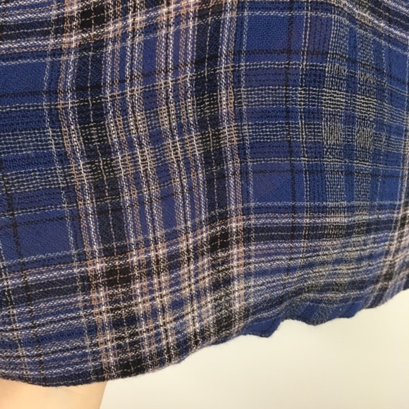 Lush Light Plaid Popover Oversized Shirt - Picture 4 of 7